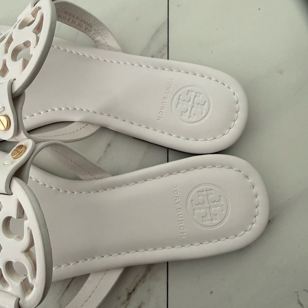 Tory Burch Miller Patent Sandal Women’s Size 6, 7, 8, 9 - Picture 3 of 5